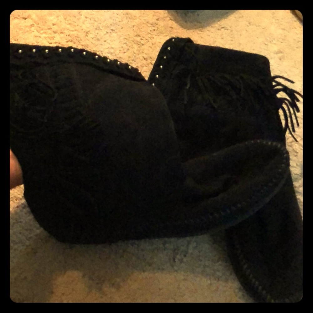 Fringe Booties - Picture 2 of 4